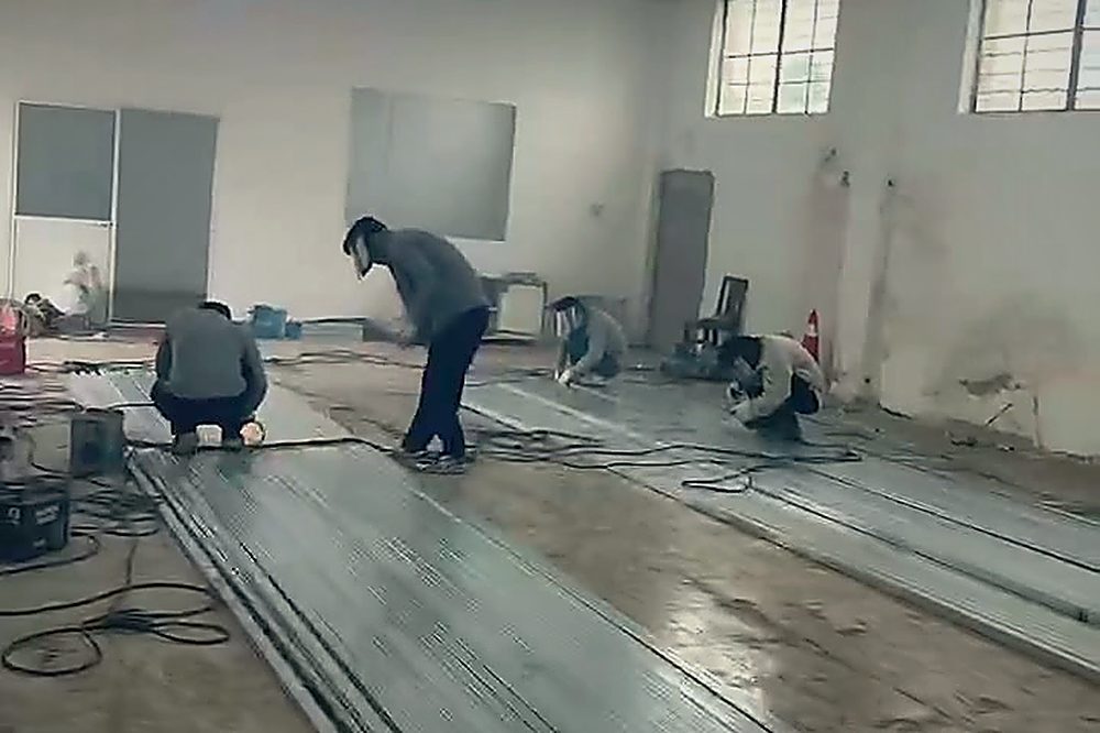 泰国曼谷 现场制作与安装 海外项目现场记录